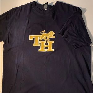 Vintage Tommy Hilfiger Lion Spell Out T Shirt